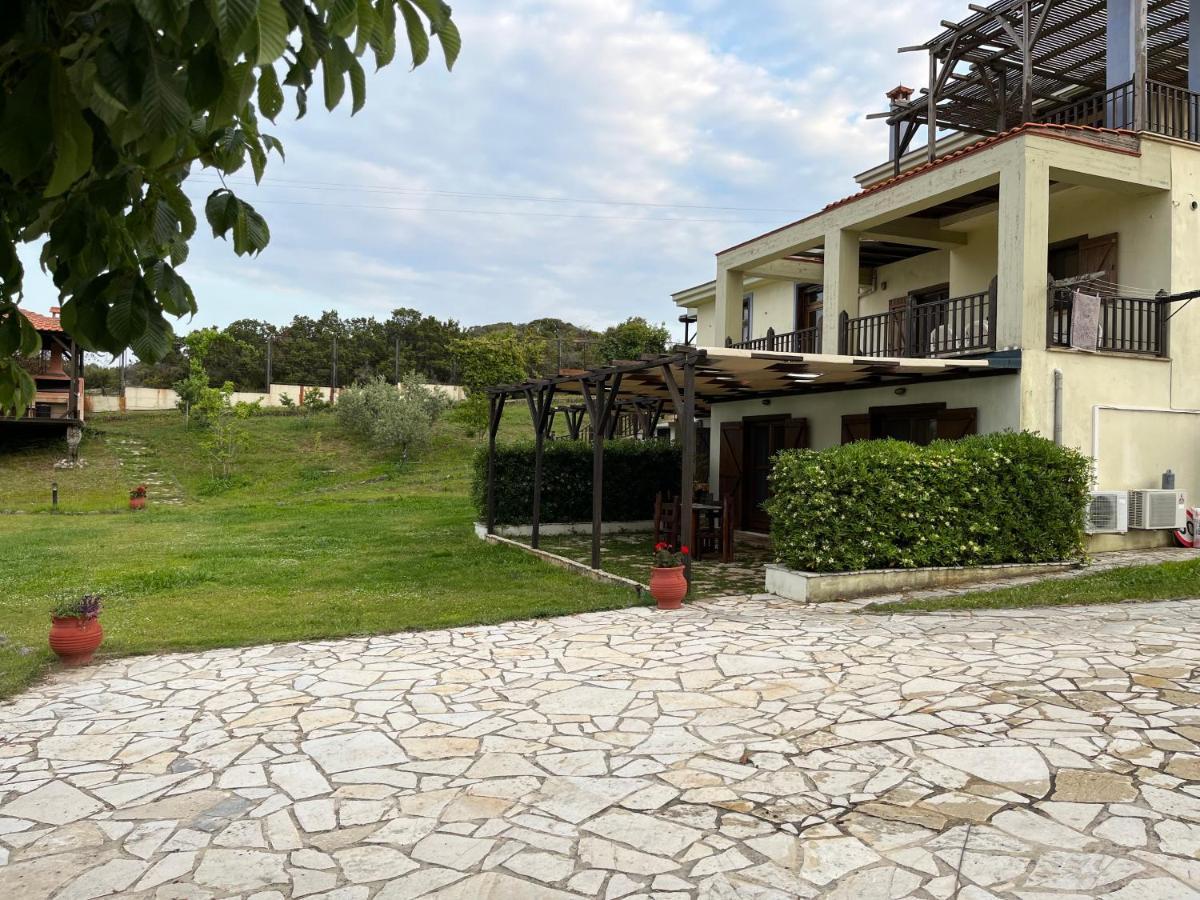Guesthouse Kaliepia Ierissos Exterior foto